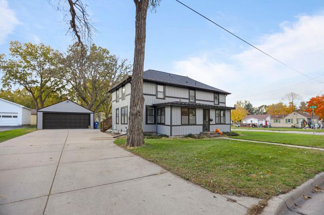 726 7th Avenue NW, Faribault, MN 55021