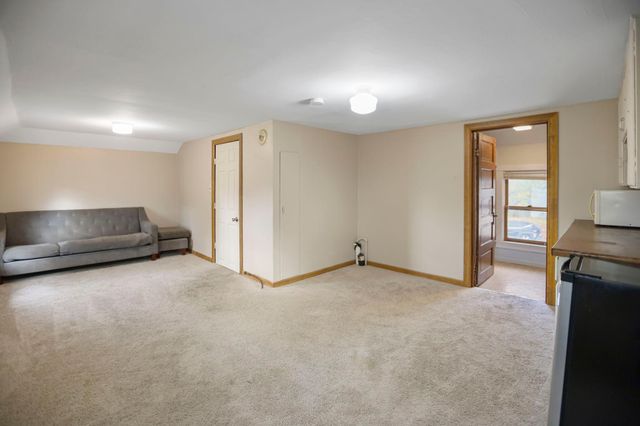 726 7th Avenue NW, Faribault, MN 55021