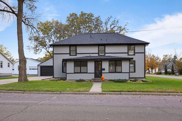 726 7th Avenue NW, Faribault, MN 55021