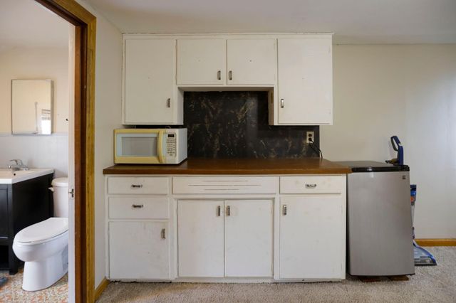 726 7th Avenue NW, Faribault, MN 55021