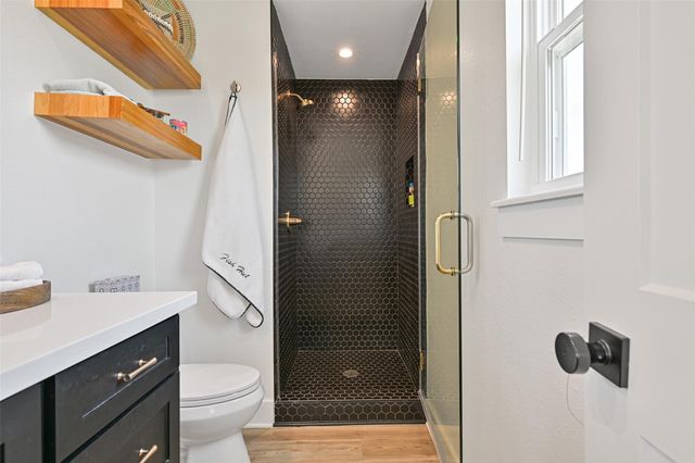 16716 Tahiti Way, Jamaica Beach, TX 77554