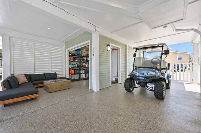 16716 Tahiti Way, Jamaica Beach, TX 77554