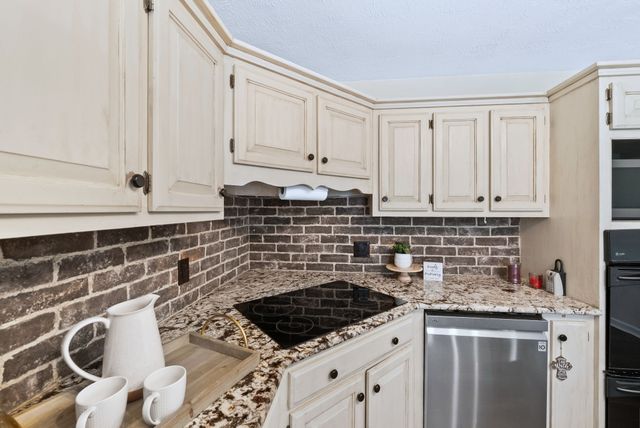 900 Dories Ln, Lewisburg, TN 37091