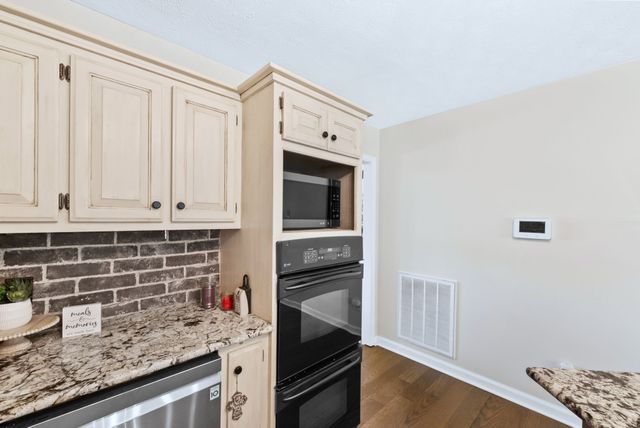 900 Dories Ln, Lewisburg, TN 37091