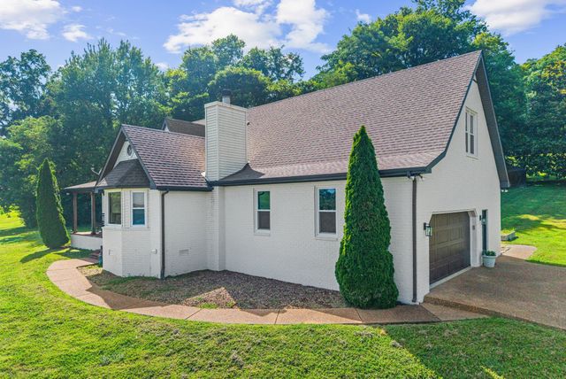 900 Dories Ln, Lewisburg, TN 37091