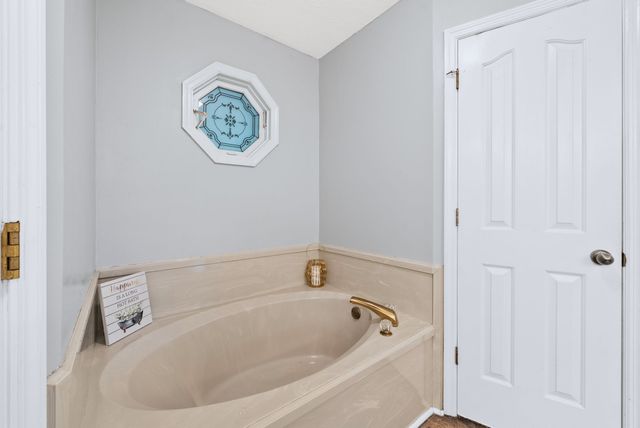 900 Dories Ln, Lewisburg, TN 37091