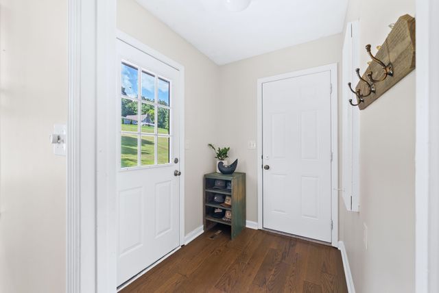 900 Dories Ln, Lewisburg, TN 37091