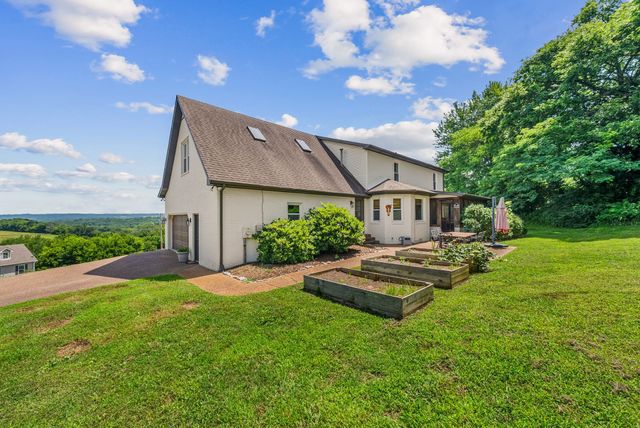 900 Dories Ln, Lewisburg, TN 37091