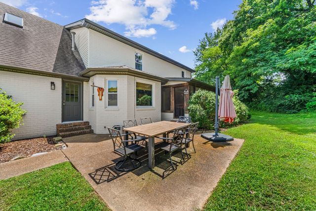 900 Dories Ln, Lewisburg, TN 37091