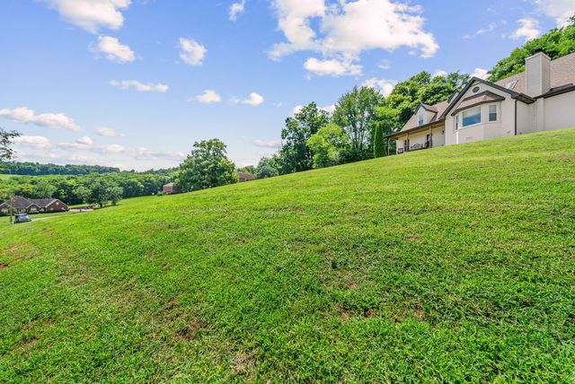 900 Dories Ln, Lewisburg, TN 37091