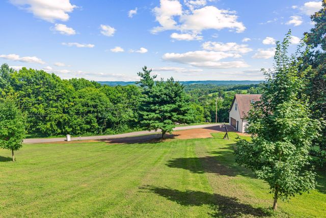 900 Dories Ln, Lewisburg, TN 37091