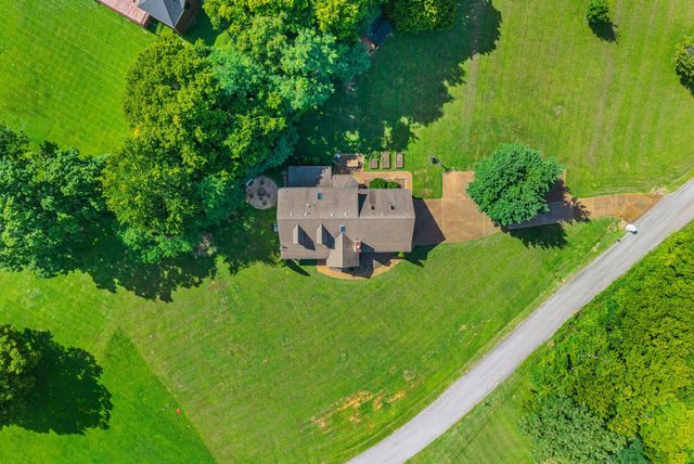900 Dories Ln, Lewisburg, TN 37091