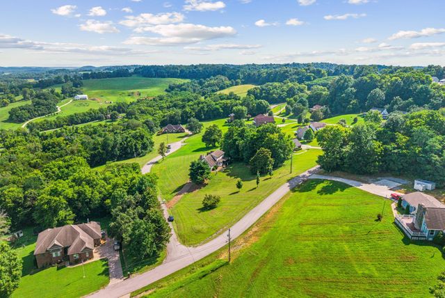 900 Dories Ln, Lewisburg, TN 37091
