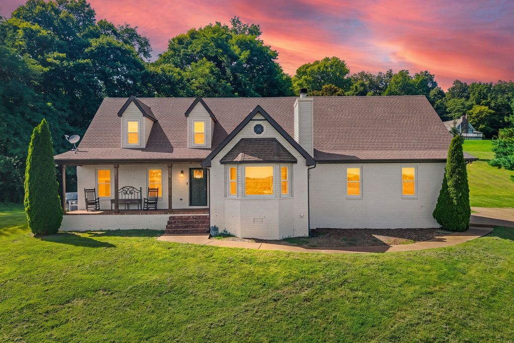 900 Dories Ln, Lewisburg, TN 37091