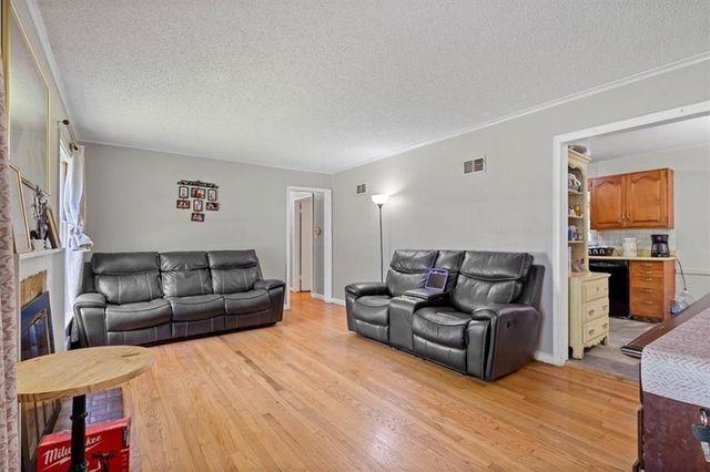 728 E 97TH Street, Kansas City, MO 64131