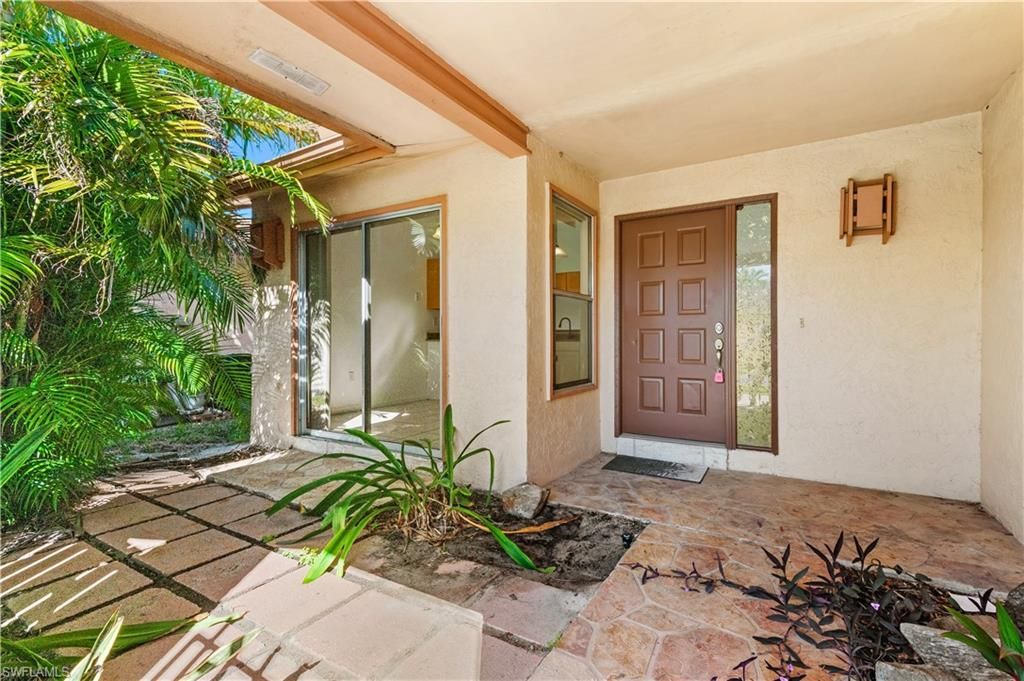 6479 Royal Woods DR, FORT MYERS, FL 33908 — photo 2