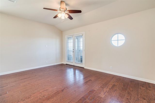 17708 Linkhill DR, Dripping Springs, TX 78620