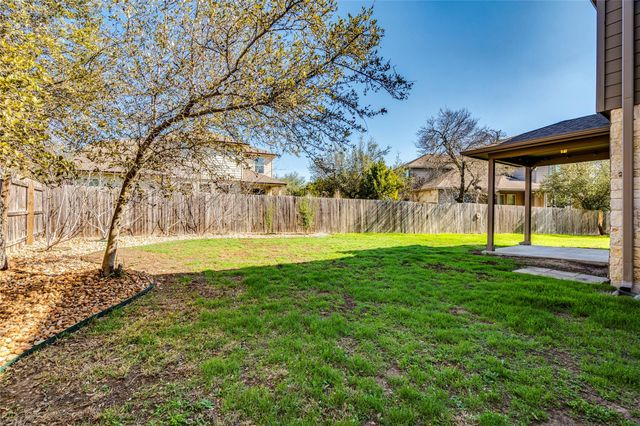 17708 Linkhill DR, Dripping Springs, TX 78620