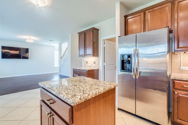 17708 Linkhill DR, Dripping Springs, TX 78620