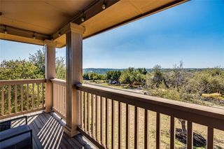 17708 Linkhill DR, Dripping Springs, TX 78620