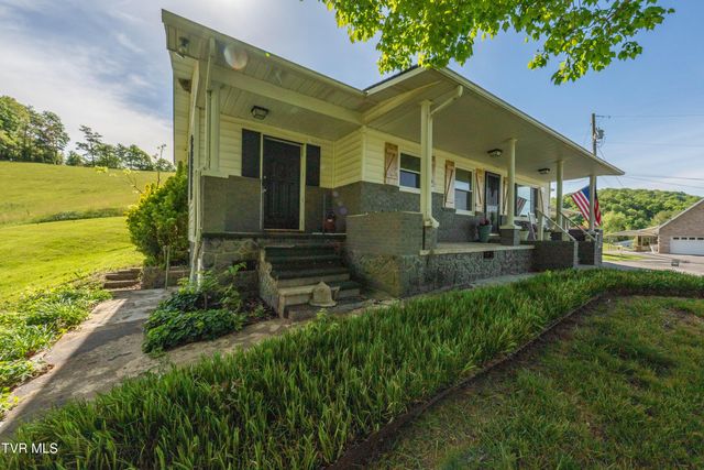 214 Wilson Avenue, Elizabethton, TN 37643