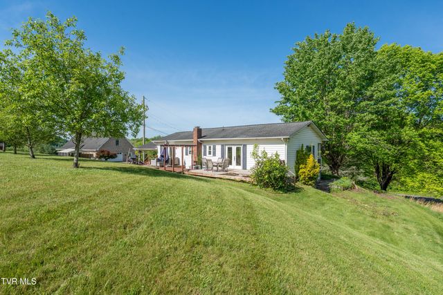 214 Wilson Avenue, Elizabethton, TN 37643