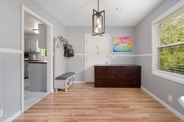 214 Wilson Avenue, Elizabethton, TN 37643