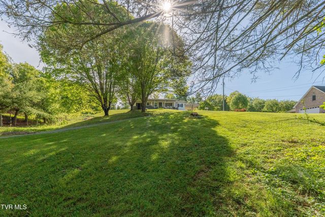 214 Wilson Avenue, Elizabethton, TN 37643