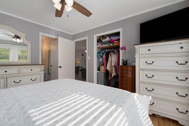 214 Wilson Avenue, Elizabethton, TN 37643