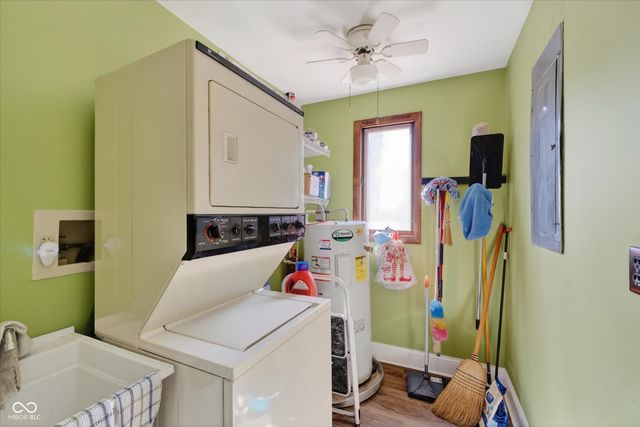 4003 Crouse Court, Poland, IN 47868