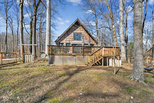 4003 Crouse Court, Poland, IN 47868