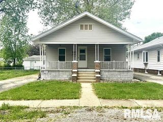 1039 N FRANKLIN Avenue, Springfield, IL 62702