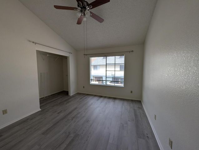 7801 N 44th Drive Unit 1028, Glendale, AZ 85301