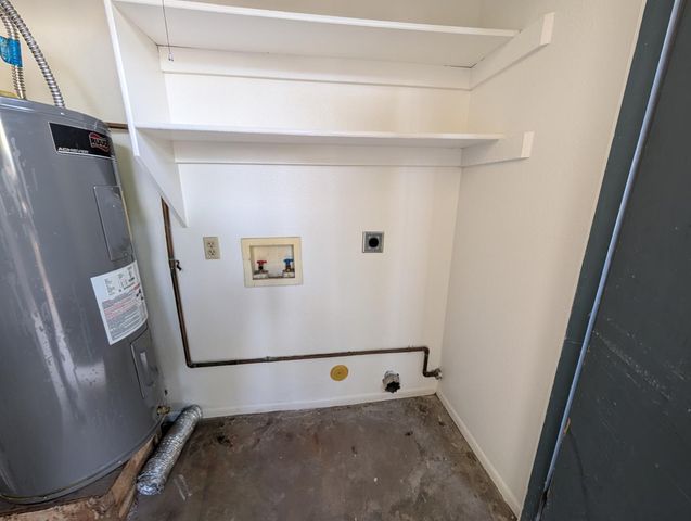 7801 N 44th Drive Unit 1028, Glendale, AZ 85301