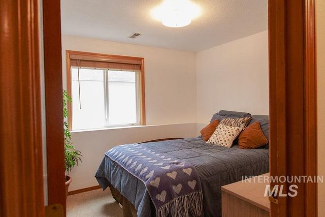 2661 W Janelle St, Meridian, ID 83646