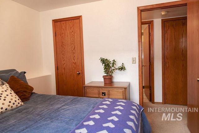 2661 W Janelle St, Meridian, ID 83646