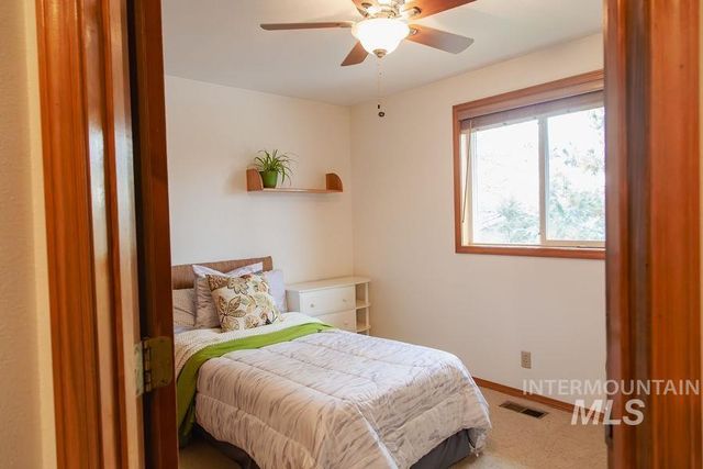 2661 W Janelle St, Meridian, ID 83646