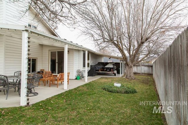 2661 W Janelle St, Meridian, ID 83646