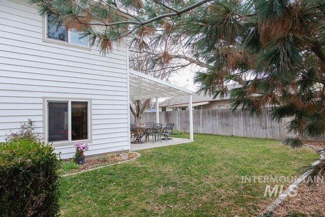 2661 W Janelle St, Meridian, ID 83646