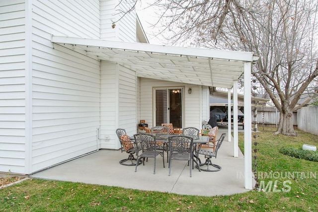 2661 W Janelle St, Meridian, ID 83646