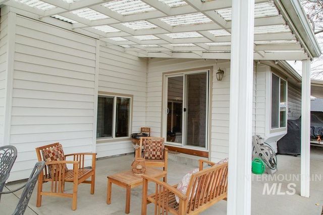 2661 W Janelle St, Meridian, ID 83646