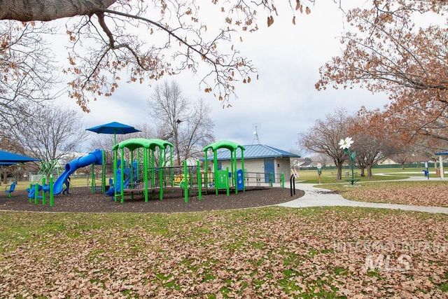 2661 W Janelle St, Meridian, ID 83646