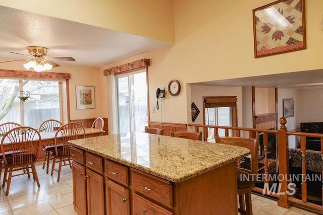 2661 W Janelle St, Meridian, ID 83646