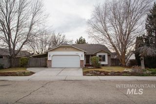 2661 W Janelle St, Meridian, ID 83646