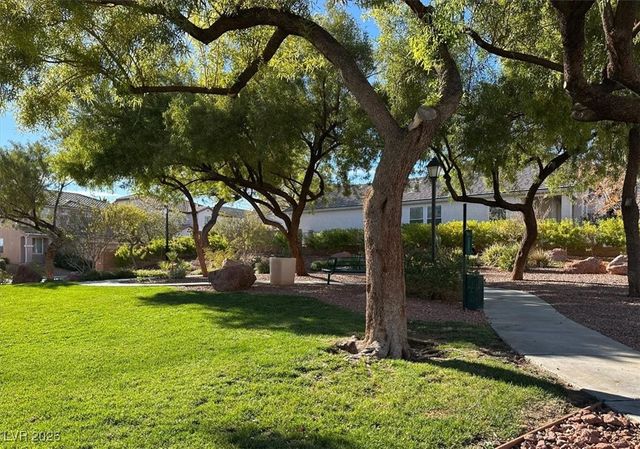 10448 Britton Hill Avenue, Las Vegas, NV 89129