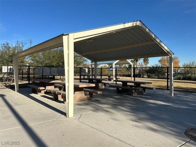 10448 Britton Hill Avenue, Las Vegas, NV 89129