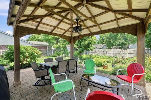 12777 Hazenmore Drive, St Louis, MO 63146
