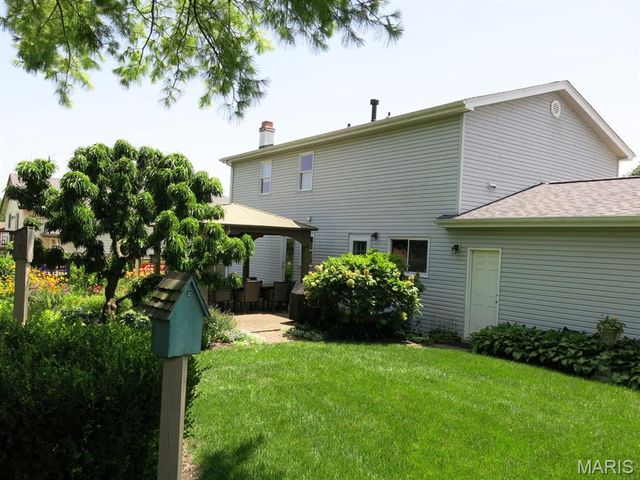 12777 Hazenmore Drive, St Louis, MO 63146