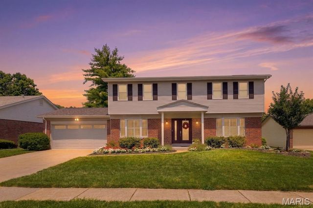 12777 Hazenmore Drive, St Louis, MO 63146