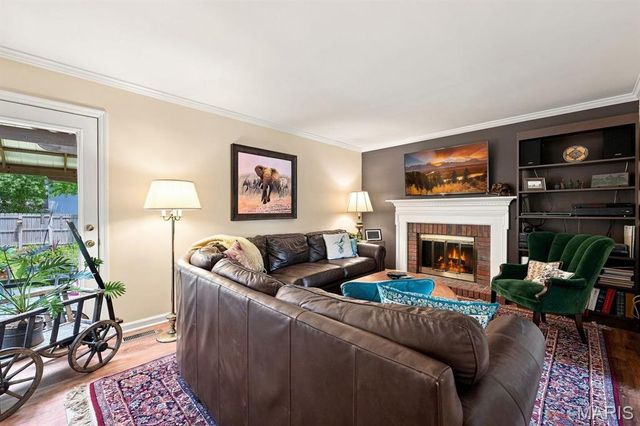 12777 Hazenmore Drive, St Louis, MO 63146